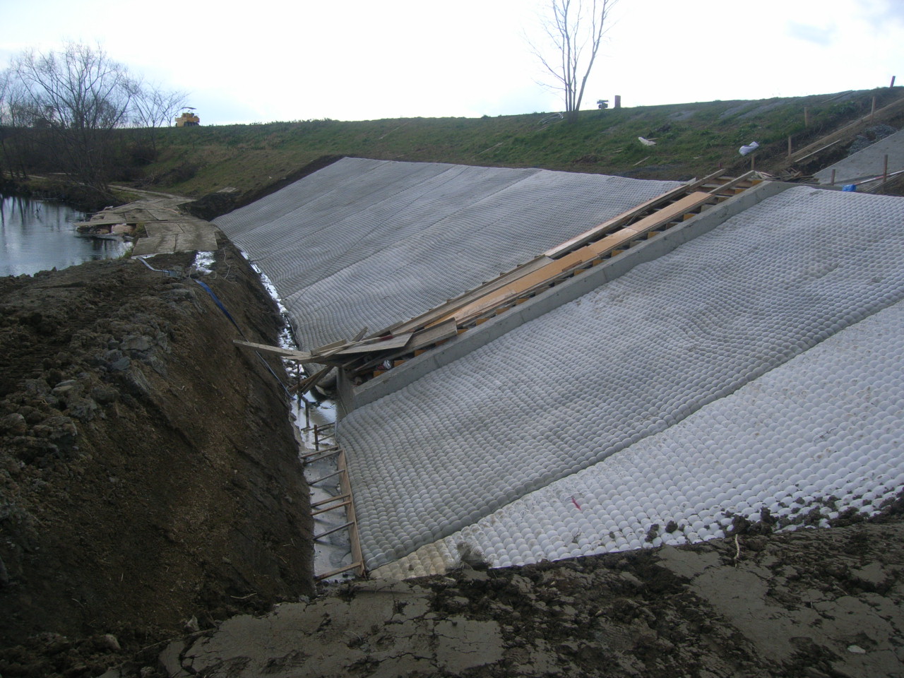 Slope Protection For Rivers Gifu Prefecture River improvement slope protection work (584) | Taiyo ...