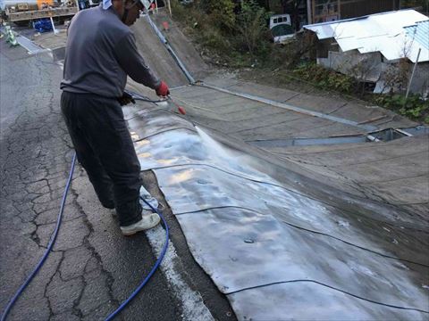 福岡県　進入路整備等土法面保護工事(1030)