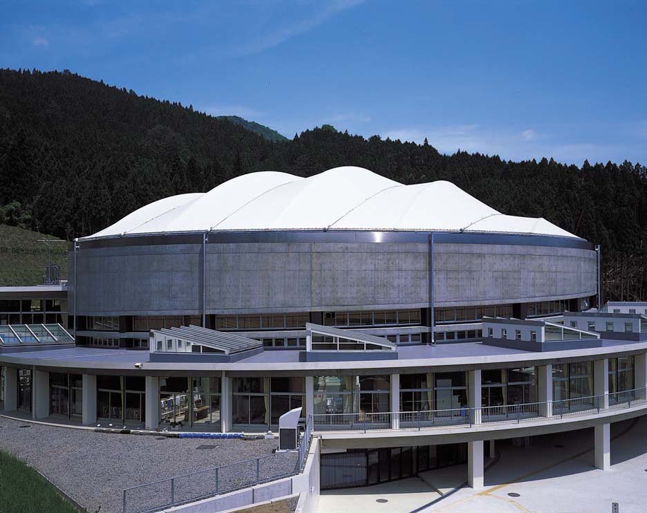 Mijo Elementary School Gymnasium