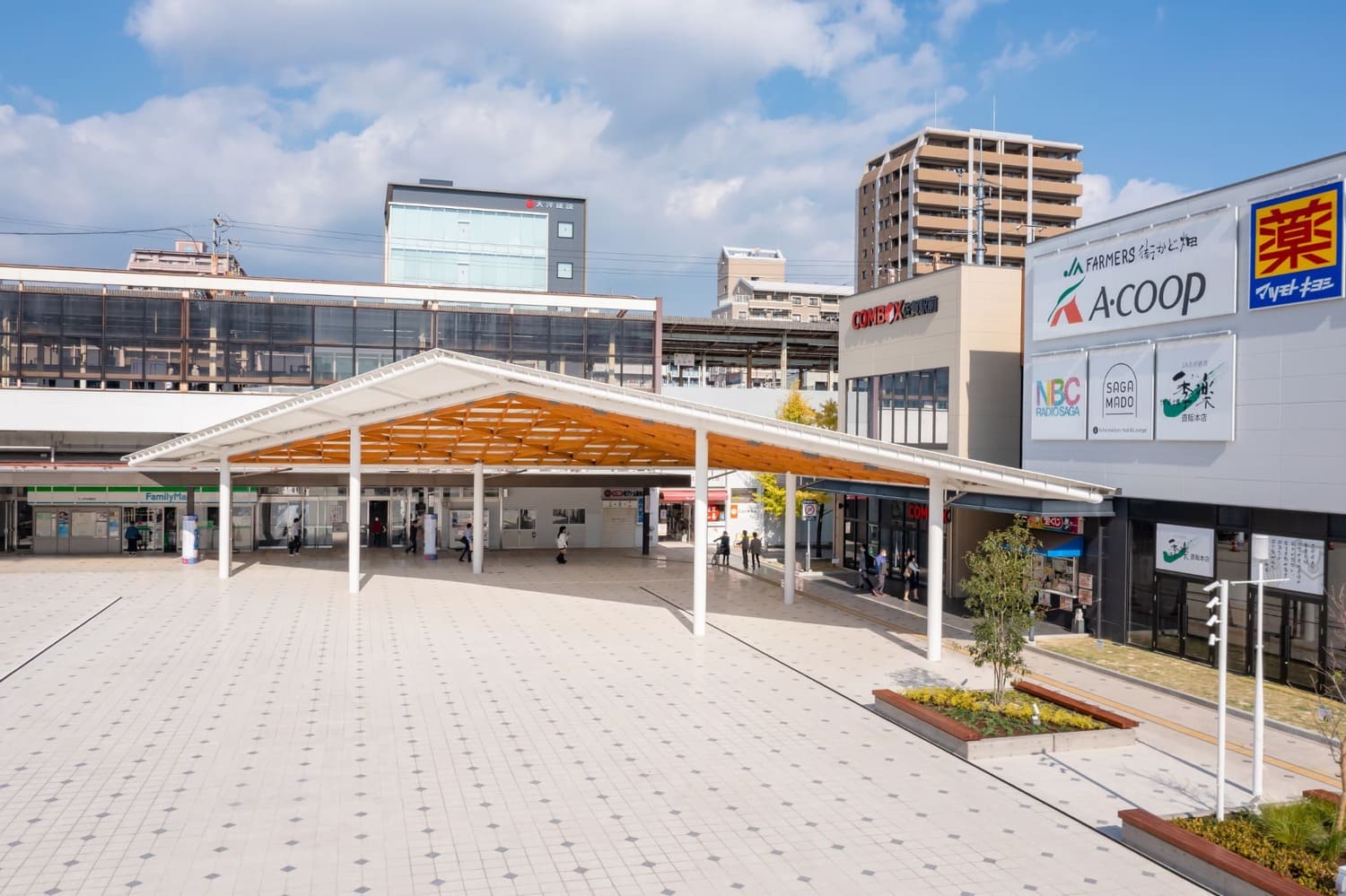 佐賀駅南口駅前広場